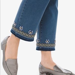 Flawless Contour Embellished Skinny Ankle Jeans
